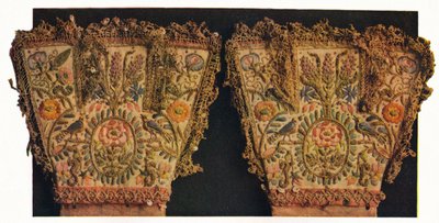 Gauntlets of a pair of gloves, believed to have belonged to Prince Rupert, c. 17th century by Unbekannt