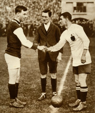 George Kay and Joe Smith before kick-off, FA Cup Final, Wembley Stadium, London by Unbekannt