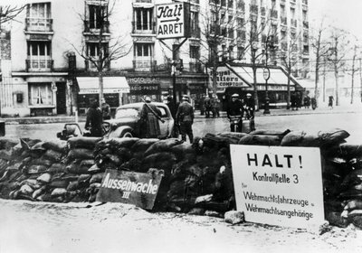 German checkpoint, occupied Paris by Unbekannt