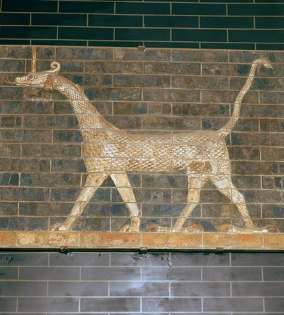 Glazed brick relief of a mushrushu on the Ishtar Gate by Unbekannt