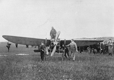 Louis Blériot About to Make the First Successful Flight Across the English Channel by Unbekannt