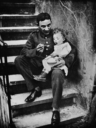 One of the New Army Making Himself Useful in His Billet, 1915 by Unbekannt