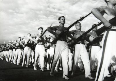 Parade of the Young Communists, Moscow, USSR, 1930s by Unbekannt