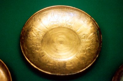 Phoenician bronze bowl from Nimrud, Assyria, 8th century BC by Unbekannt
