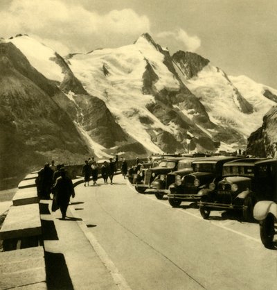 The Kaiser-Franz-Josefs-Höhe look-out point on the Grossglockner High Alpine Road, Austria by Unbekannt
