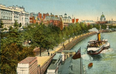 The Victoria Embankment and Steamship on the River Thames, London, c1910 by Unbekannt