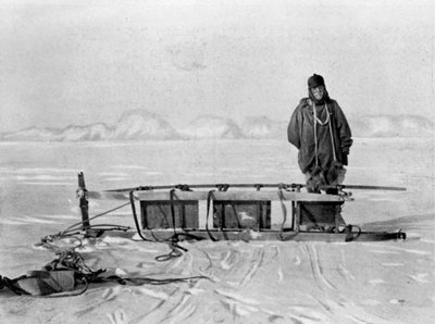The Last Sledge from the Trek Back from the Great Southern Journey, 1909 by Unbekannt