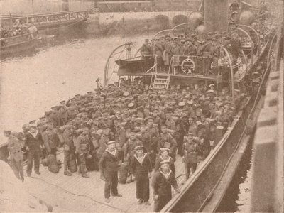 Troops on board a Channel transport, c1915 by Unbekannt