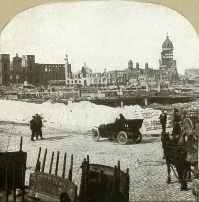 View from Moulder School Distributing Station, Showing Tons of Flour on Sidewalk by Unbekannt