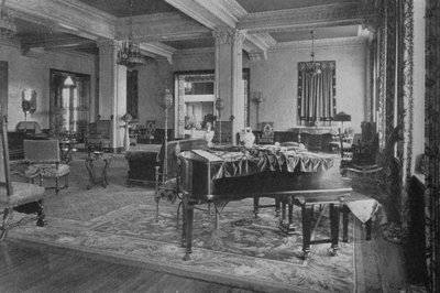 View of lounge, Gaylord Apartments, Los Angeles, California by Unbekannt