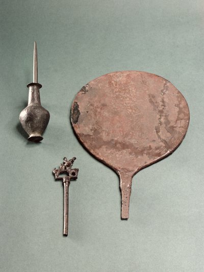 Copper hairpin, collyrium rod with pot and mirror, Mohenjodaro, 2300-1750 BC by Unbekannt Unbekannt