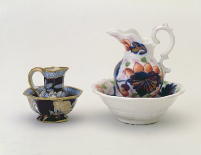 Crown Staffordshire jug and basin and Welsh baluster jug and basin by Unbekannt Unbekannt