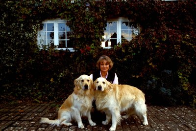Babe Walters in her house in Dorchester, England in October 2004 by Unbekannt