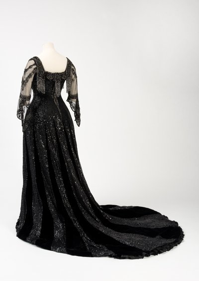 Black Full Length Evening Gown Worn by Queen Alexandra by Unbekannt