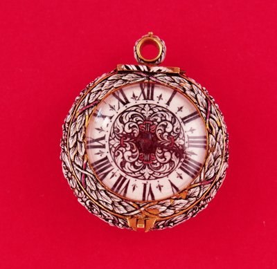 French Pocket Watch with Gold Case Enamelled in Relief with White Flowers and Foliage with Black Markings, by Goullons, c.1650 by Unbekannt
