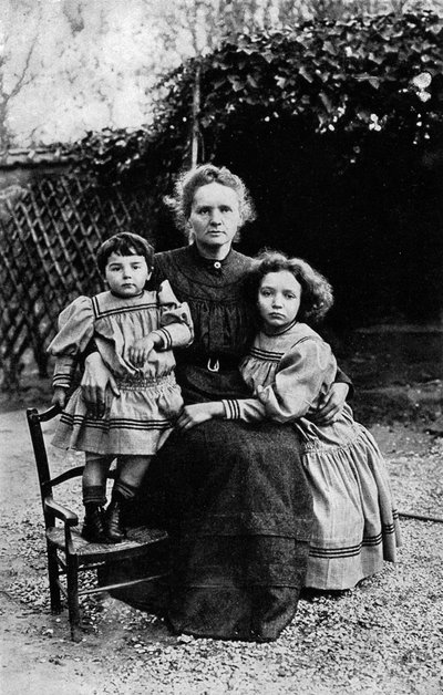 Marie Curie with Her Daughters Irene and Eve by Unbekannter Künstler