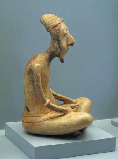 Statuette of a Meditating Old Man, Lagunillas, Late Preclassic-Early Classic period, 300 BC-600 AD by Unbekannt