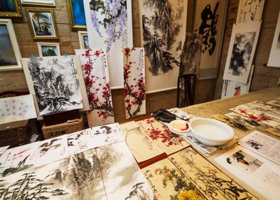 Traditional watercolour and ink Chinese landscape paintings for sale by Unbekannt