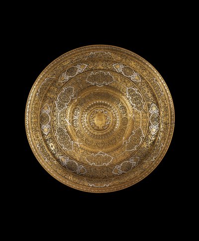 Dish of engraved high-tin bronze inlaid with silver, in the centre a coat of arms, c.1530-1550 by Venetian School