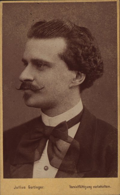 Portrait of the composer Eduard Strauss, 1874 by Vienna . Photo studio Julius Gertinger