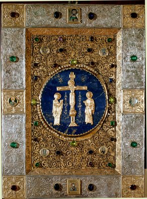 Byzantine art: cover of an evangelical decorated with gold