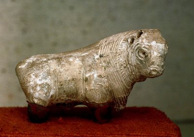 モヘンジョダロ Mohenjo-daro BULL　レプリカ　MUSEUM Civilization of the Indus Valley: bull. Terracotta figurine from