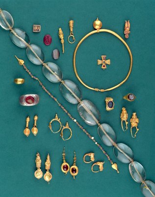 Selection of Roman Byzantine and Achaemenid jewellery from c.1000BC to 7th century AD gold silver agate red jasper bone and glass