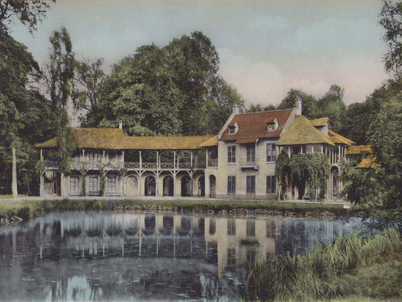 The Hamlet, The Queen