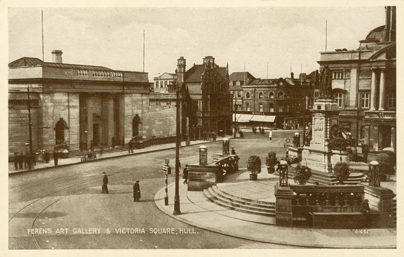 Ferens Art Gallery, Victoria Square, Hull by English Photographer