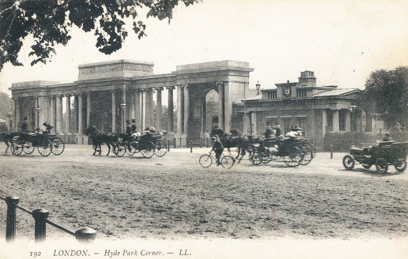 Hyde Park Corner by English Photographer