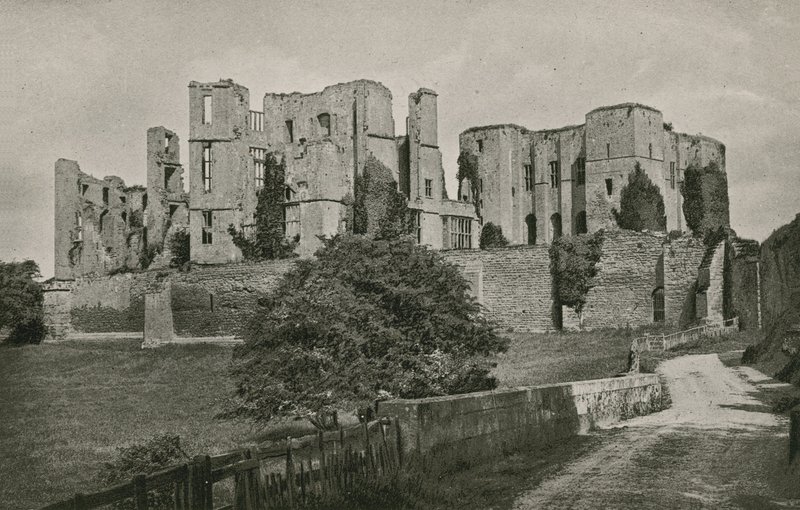 Kenilworth Castle by English Photographer