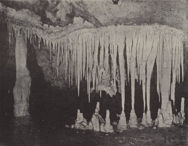Nellies Grotto, Jenolan Caves by English Photographer