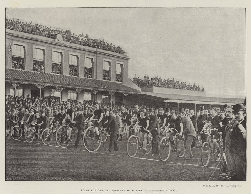 Start for the Cyclists