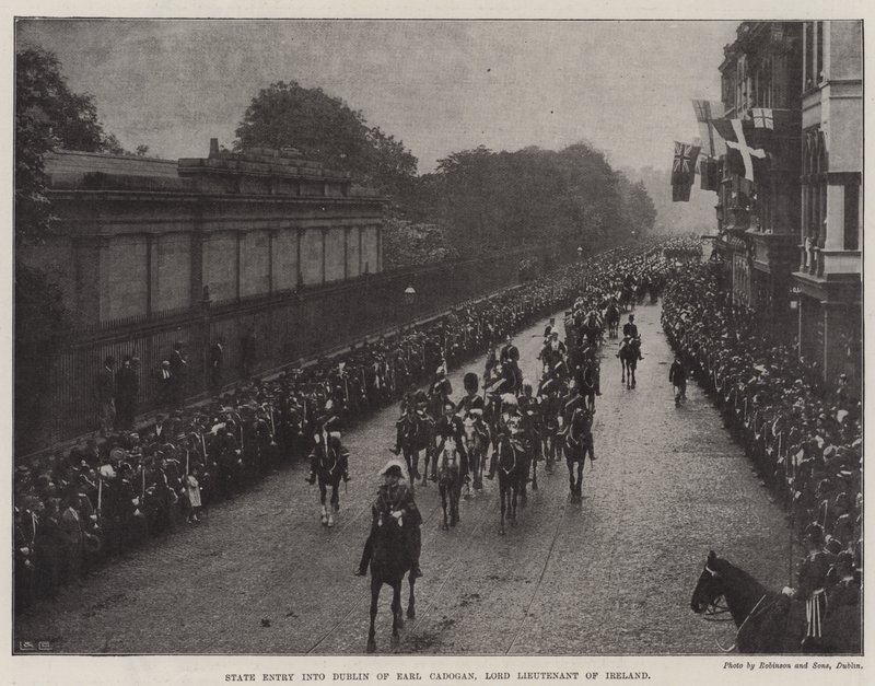 State Entry into Dublin of Earl Cadogan, Lord Lieutenant of Ireland by English Photographer