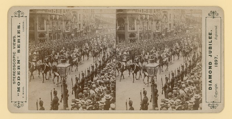 Stereoscopic print of Queen Victoria