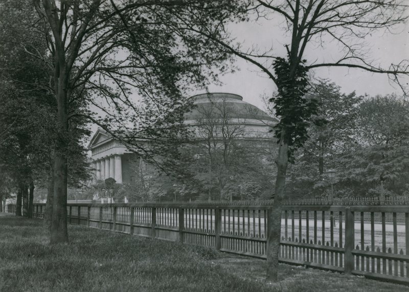 The Colosseum, Regents Park, London by English Photographer