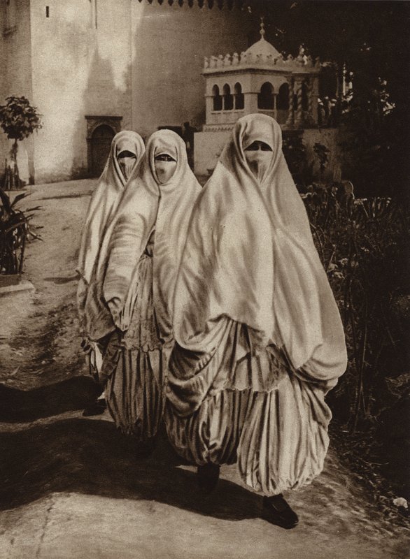 Algiers, Women at walk by European Photographer