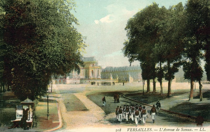 Versailles, Sceaux Avenue by French Photographer