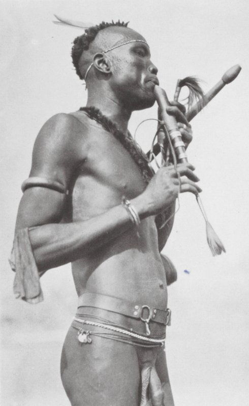 Central African Njambara by Hugo Adolf Bernatzik