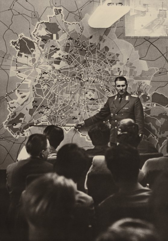 An officer of the National People