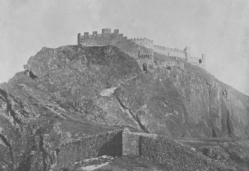 Sion, Les Ruines du Chateau de Tourbillon by Swiss Photographer