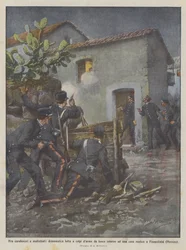Between Carabinieri and Criminals: Dramatic Gunfight Around a Rustic House