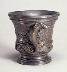 Mortar with Handle in the Shape of a Lizard