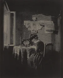 Sun Rays—Paula, Berlin