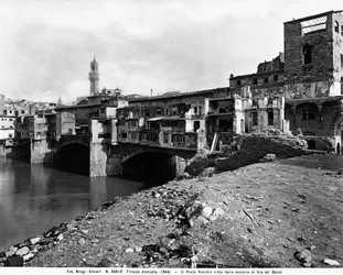 World War II: the Ponte Vecchio, seen from the rubble of Borgo S. Jacopo, in Florence after the bombing. This photograph was formerly part of the Brogi Collection, but now belongs to the Alinari Collection