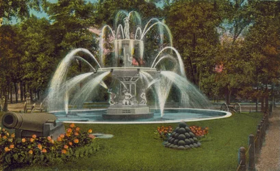 Poughkeepsie: Memorial Fountain
