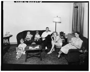 Techwood Homes (Public Housing), Bounded by North Avenue, Parker Street, William Street & Lovejoy Street, Atlanta, Fulton County, GA, c.1940 (b/w photo)