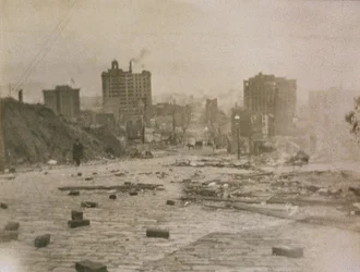 View of the San Francisco skyline with smoke from the fire caused by the earthquake, 1906