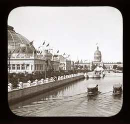Worlds Columbian Exposition: Horticultural Building and Illinois State Building, Chicago