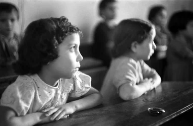 Class Girl, Crotone School
